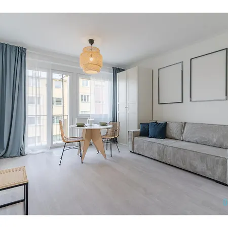 Shiny Appartement